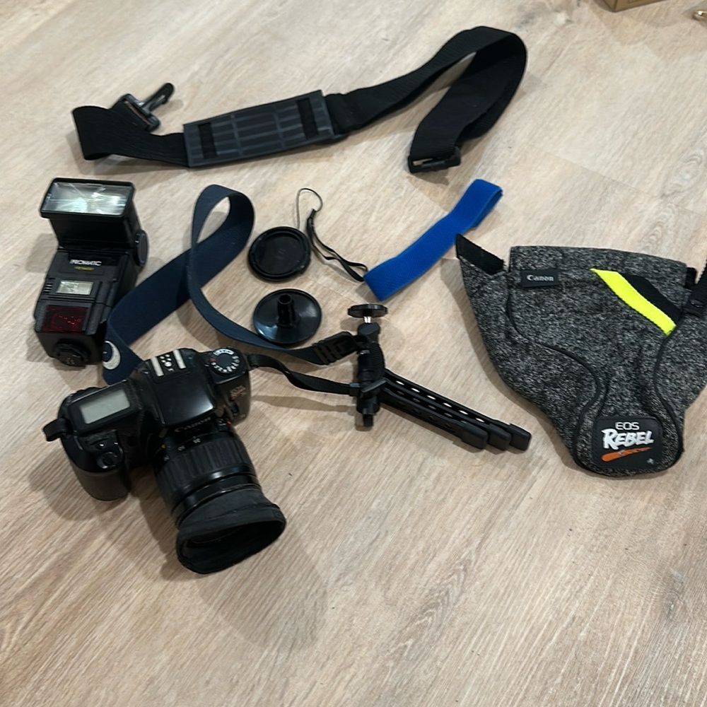 Canon EOS Rebel Film Camera Set - vintage 1990s 2000s